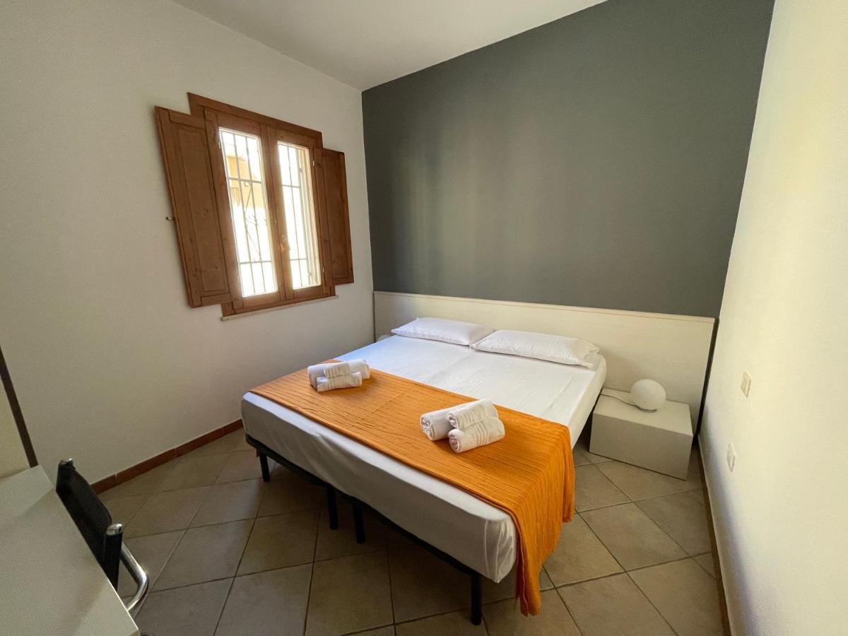 Pauli'S Holiday House Monserrato Bagian luar foto