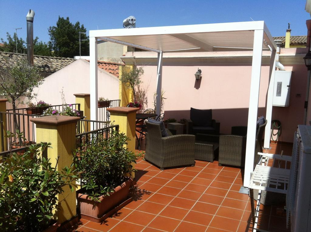 Pauli'S Holiday House Monserrato Bagian luar foto