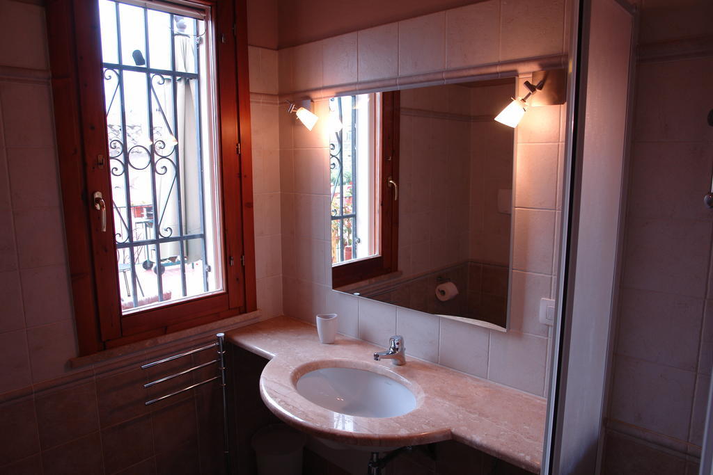 Pauli'S Holiday House Monserrato Bagian luar foto